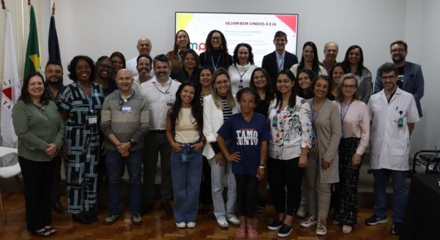 PBH e Hospital da Baleia levam educação a pacientes em hemodiálise com turmas de EJA