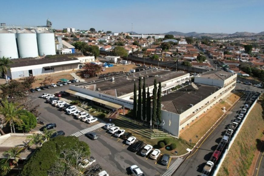 Cooxupé fatura 17 bi e distribuirá 185 milhões