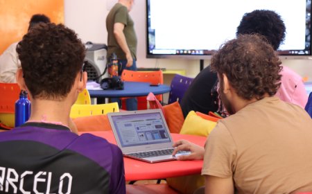 Formação de monitores reforça ensino integral nas escolas municipais de BH