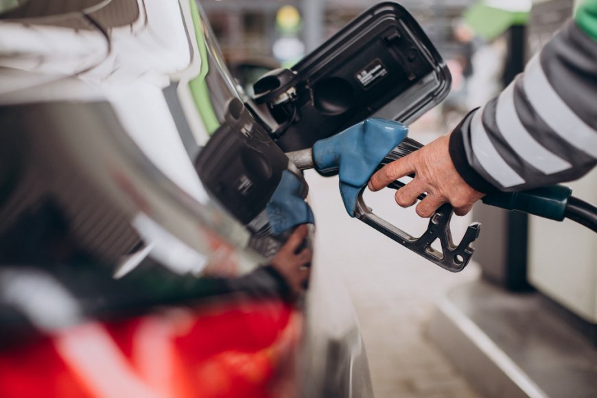 Gasolina fica até 5% mais barata em BH, revela Mercado Mineiro